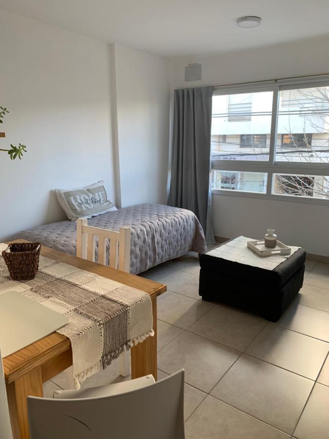 Dto Nuevo Barrio Universitario II , Wifi Y Cochera-Check In Express-Pet Friendly Bahia Blanca Exterior photo